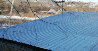 Демонтаж поликарбоната с крыши в Топках - услуги по доступной цене от 628 рублей
